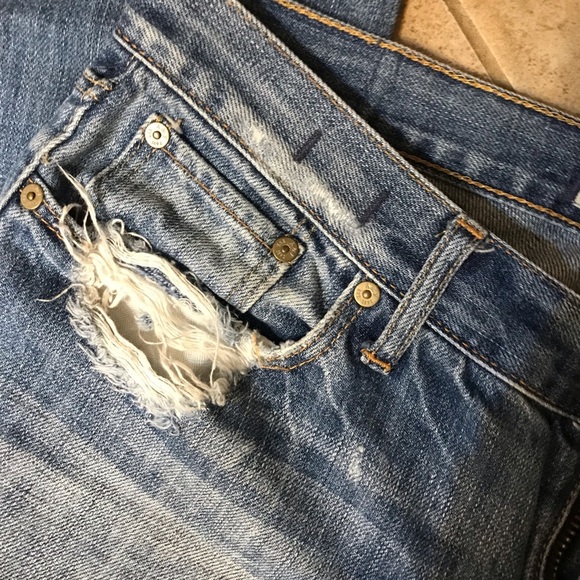 🌲Abercrombie & Fitch Distressed Jeans - Picture 5 of 8
